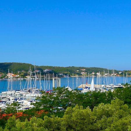 B&B Garni Toni Supetarska Draga Szoba fotó