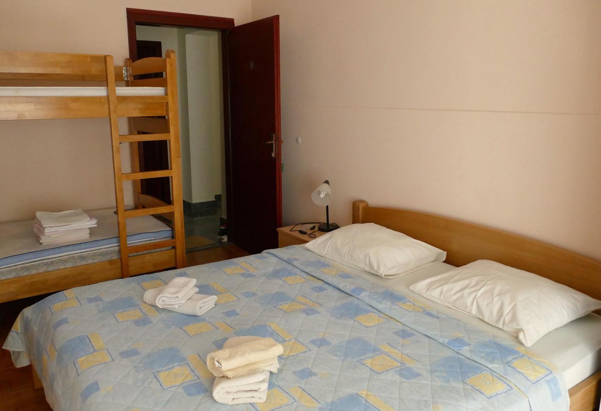 B&B Garni Toni Supetarska Draga Szoba fotó