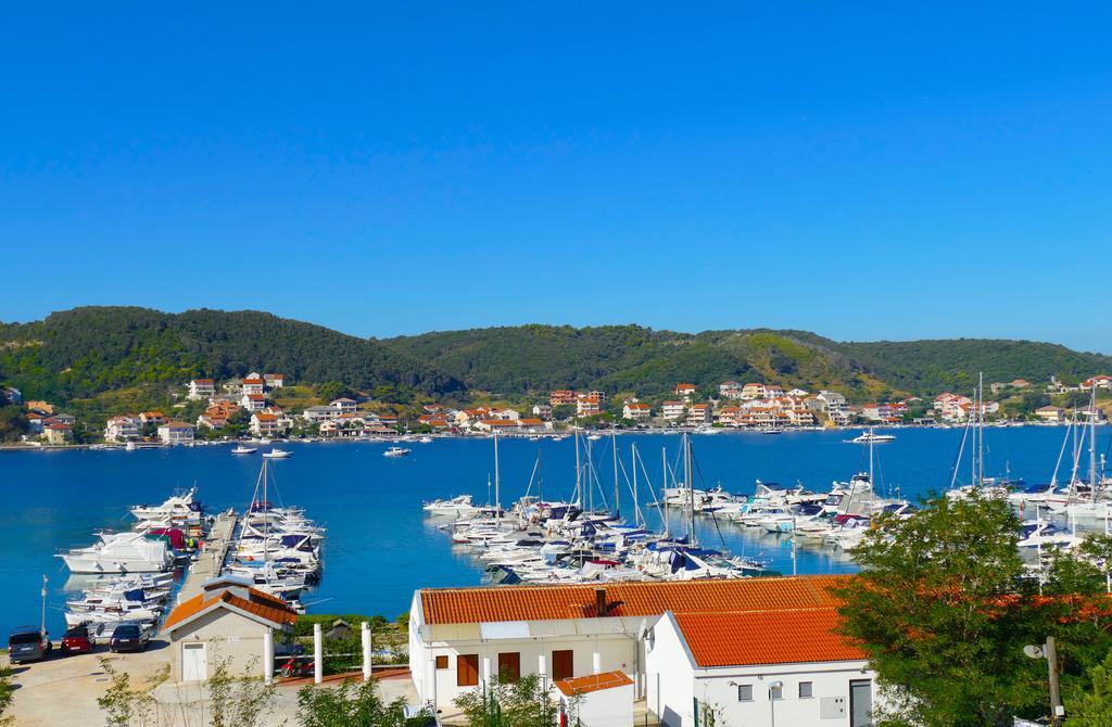 B&B Garni Toni Supetarska Draga Kültér fotó