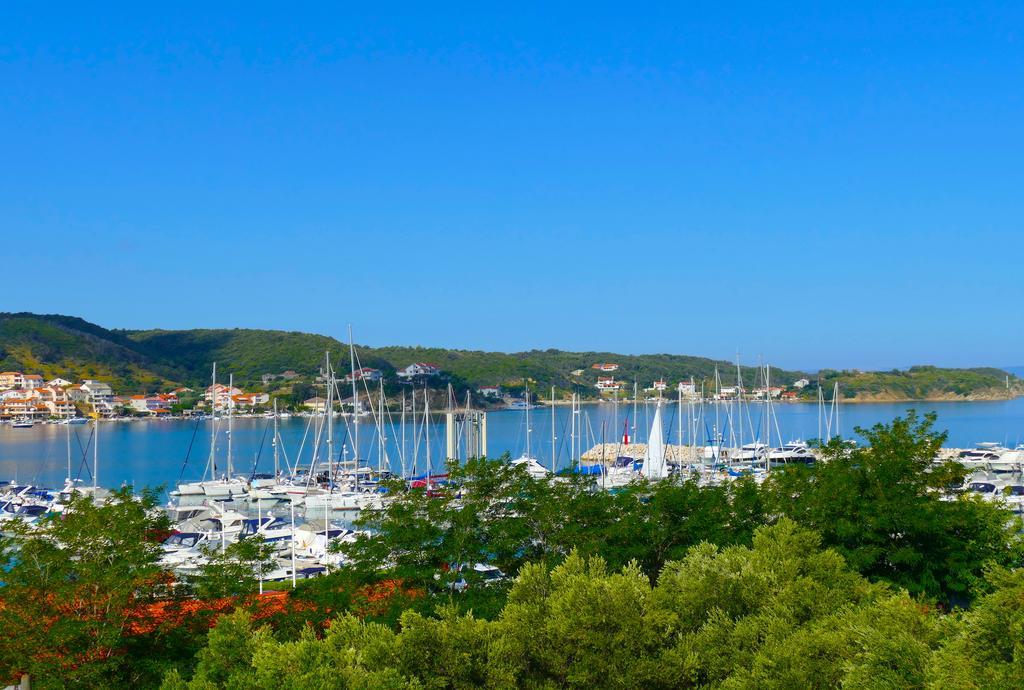 B&B Garni Toni Supetarska Draga Szoba fotó
