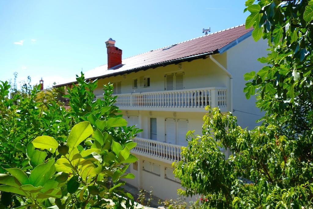 B&B Garni Toni Supetarska Draga Kültér fotó